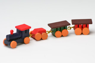 1/12 Puppenhaus Miniatur Hoelzerne Spielzeugeisenbahn Satz und Kutschen K4D9D9 
